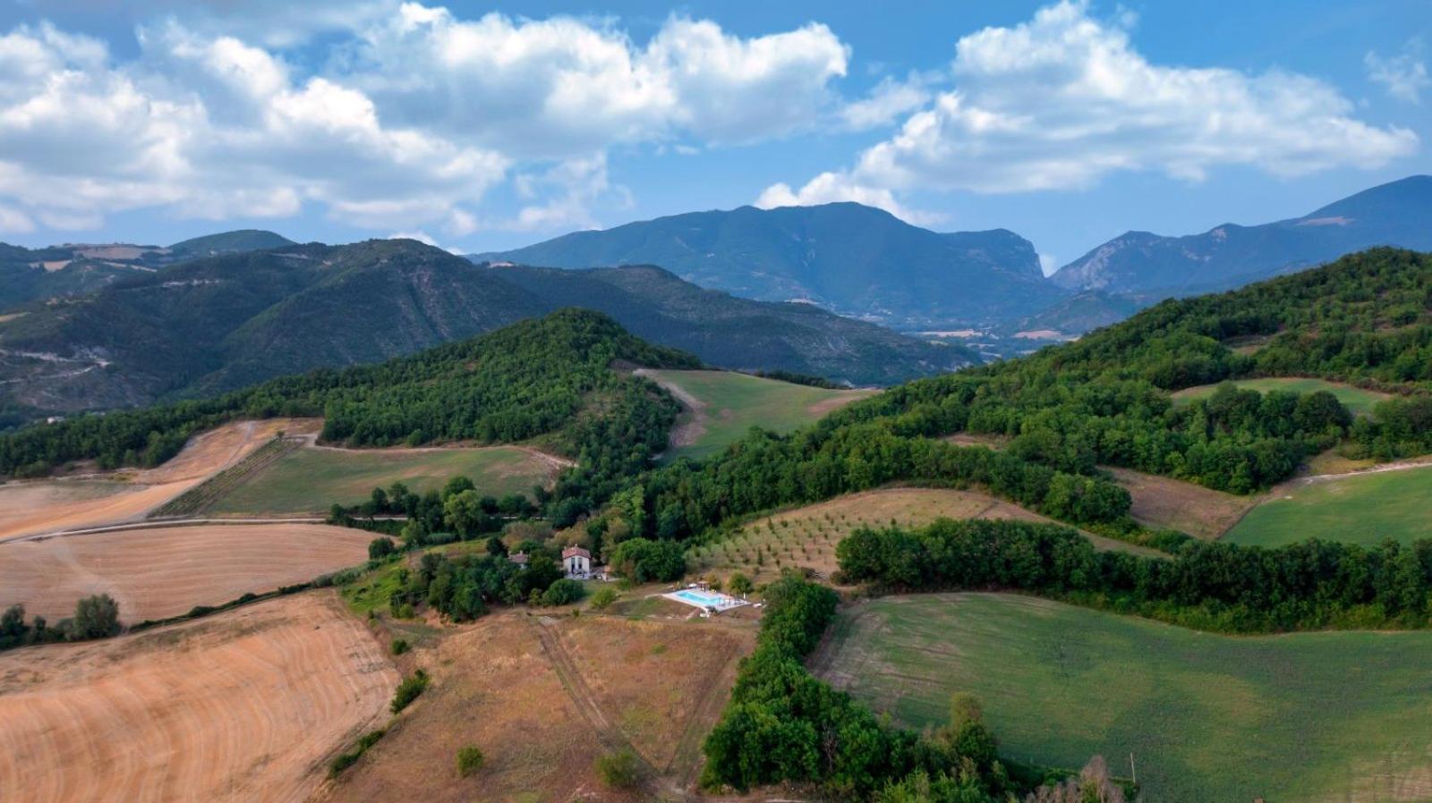 Agriturismo Il Fienile Di Ca Battista Apartman Cagli Kültér fotó